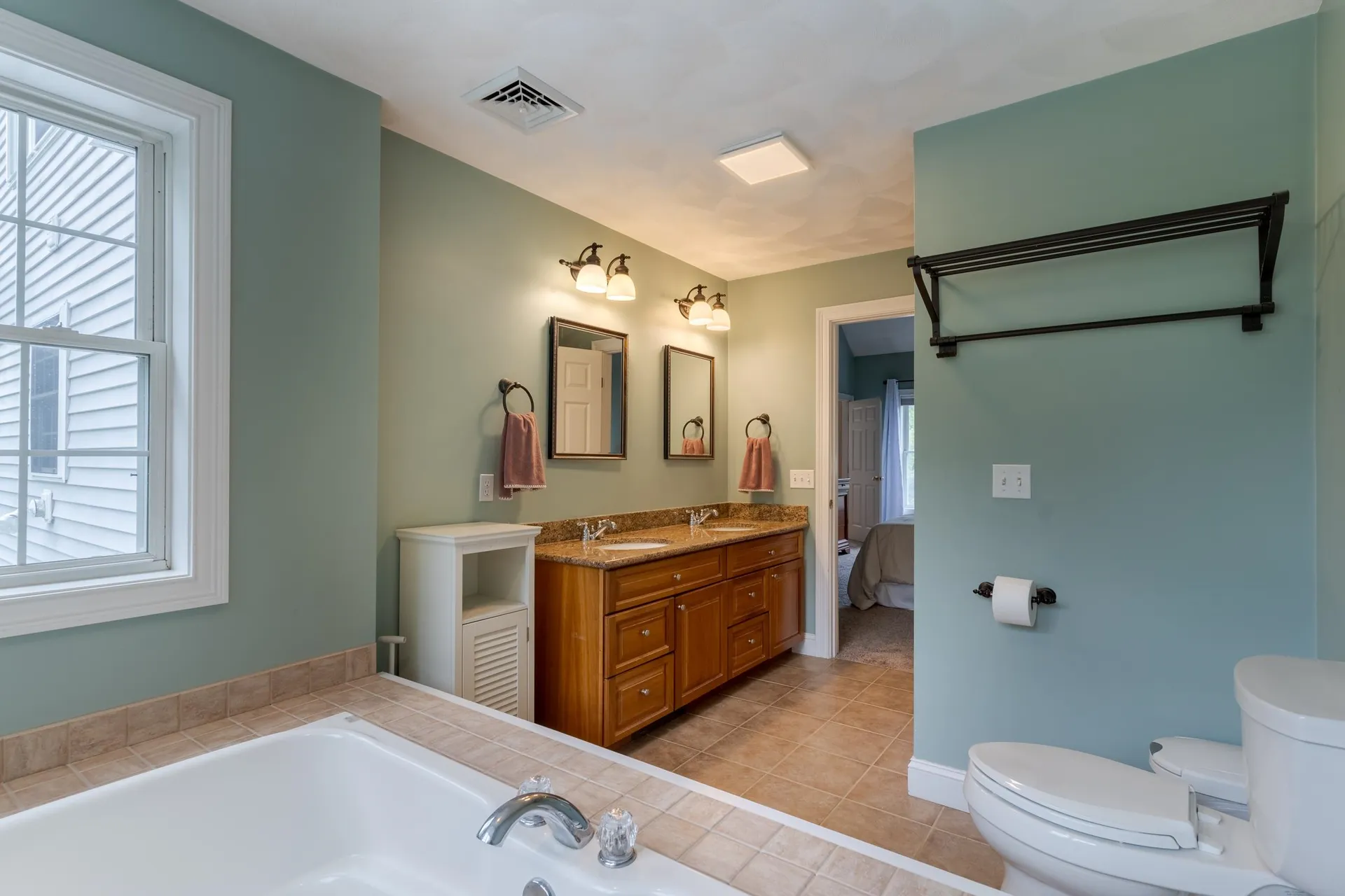 11 Hickory Pond Lane Stratham NH 03885