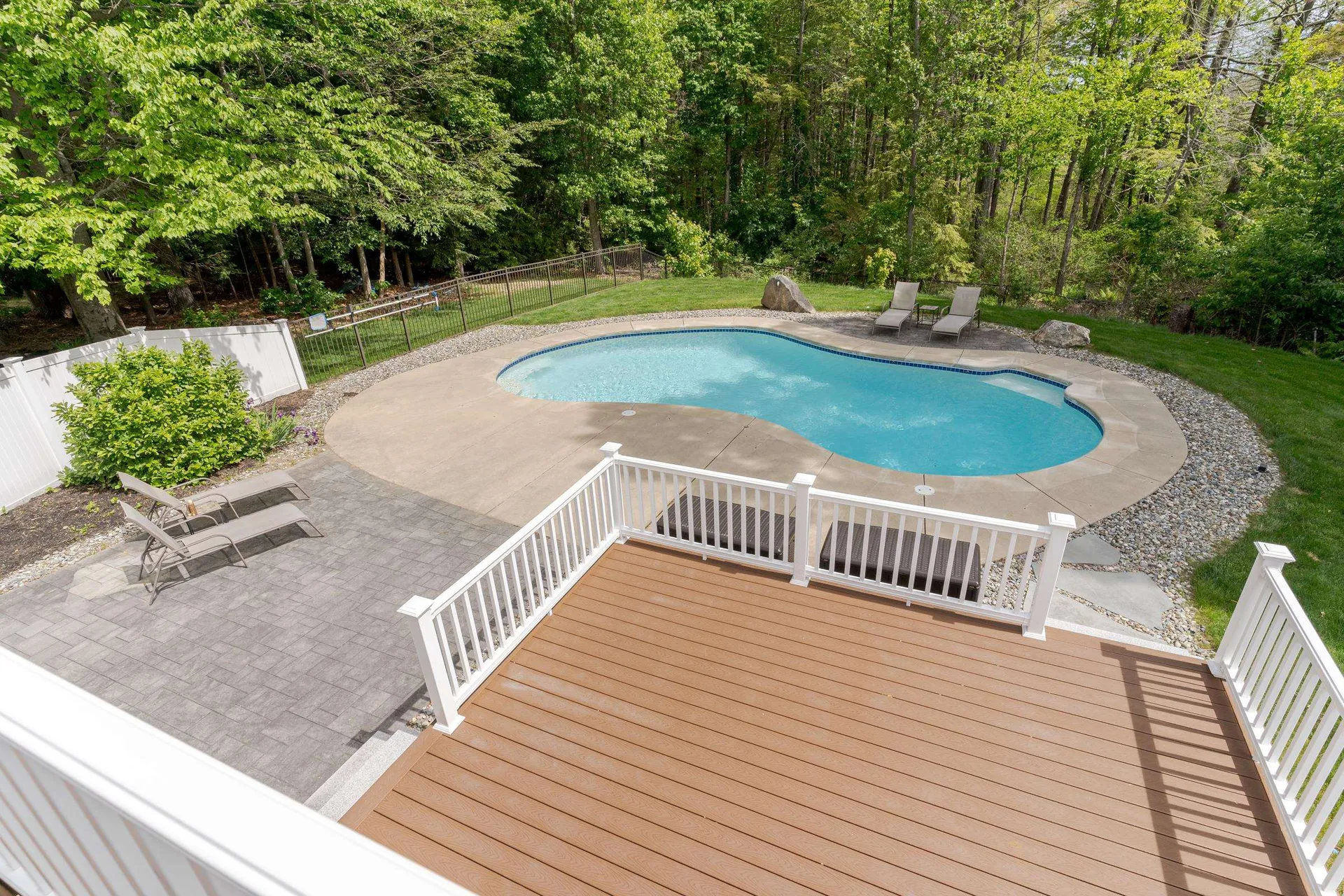 11 Hickory Pond Lane Stratham NH 03885