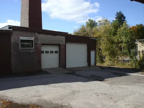 516 Mammoth Road Londonderry NH 03053