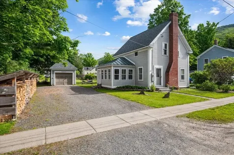 6 Garfield Street Bristol VT 05443