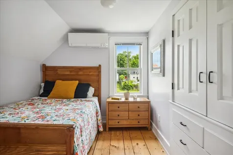 6 Garfield Street Bristol VT 05443