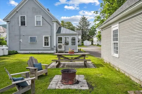 6 Garfield Street Bristol VT 05443