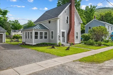 6 Garfield Street Bristol VT 05443