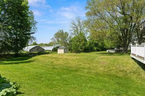 4 Crestview Terrace Stratham NH 03885