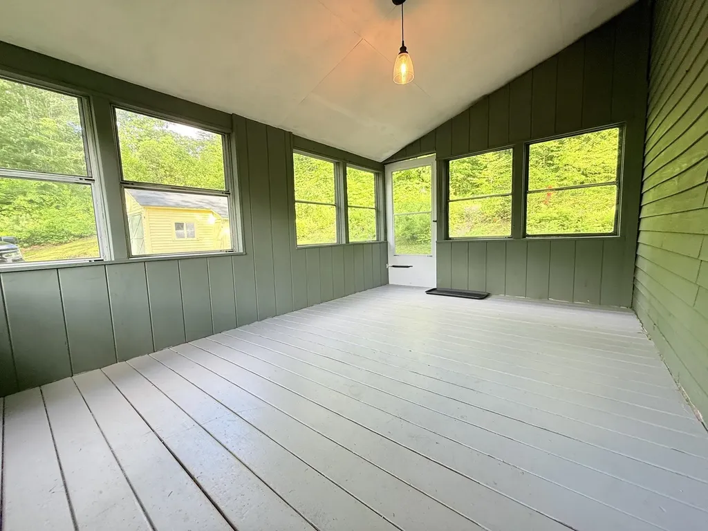 571 Lovers Lane Road Charlestown NH 03603