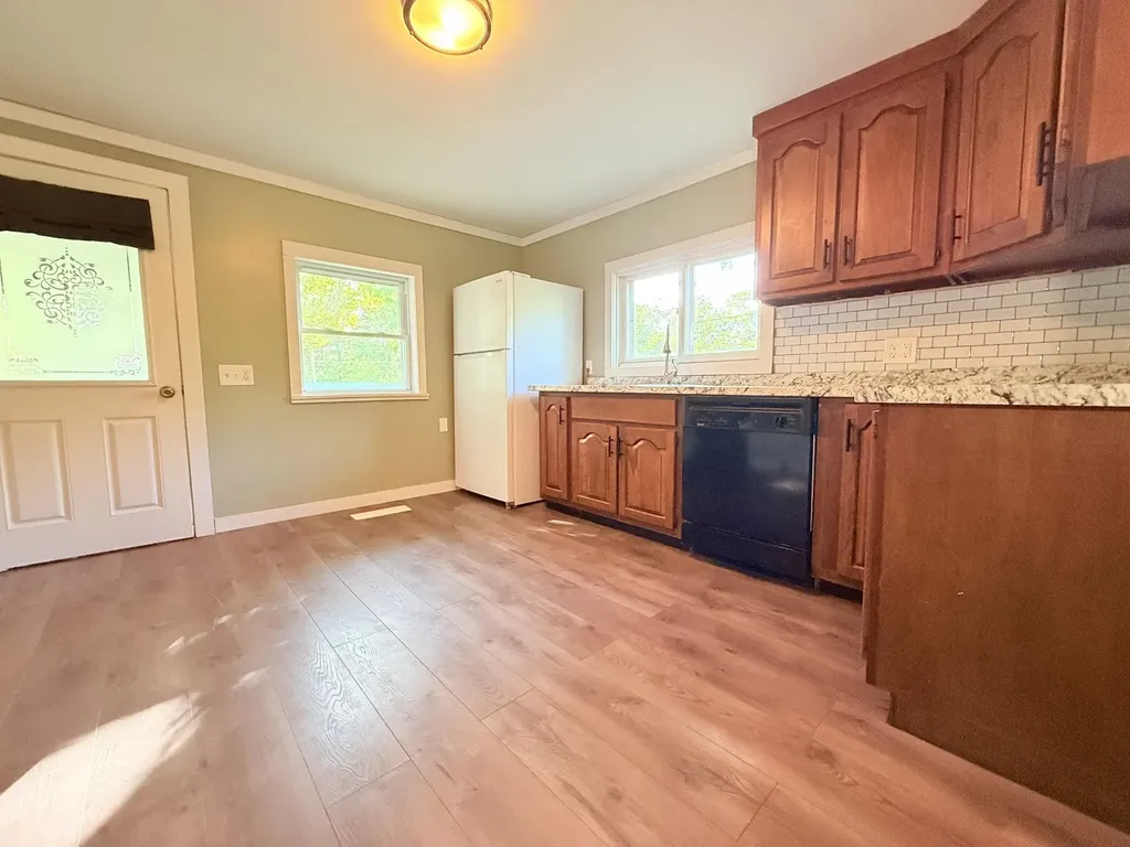 571 Lovers Lane Road Charlestown NH 03603