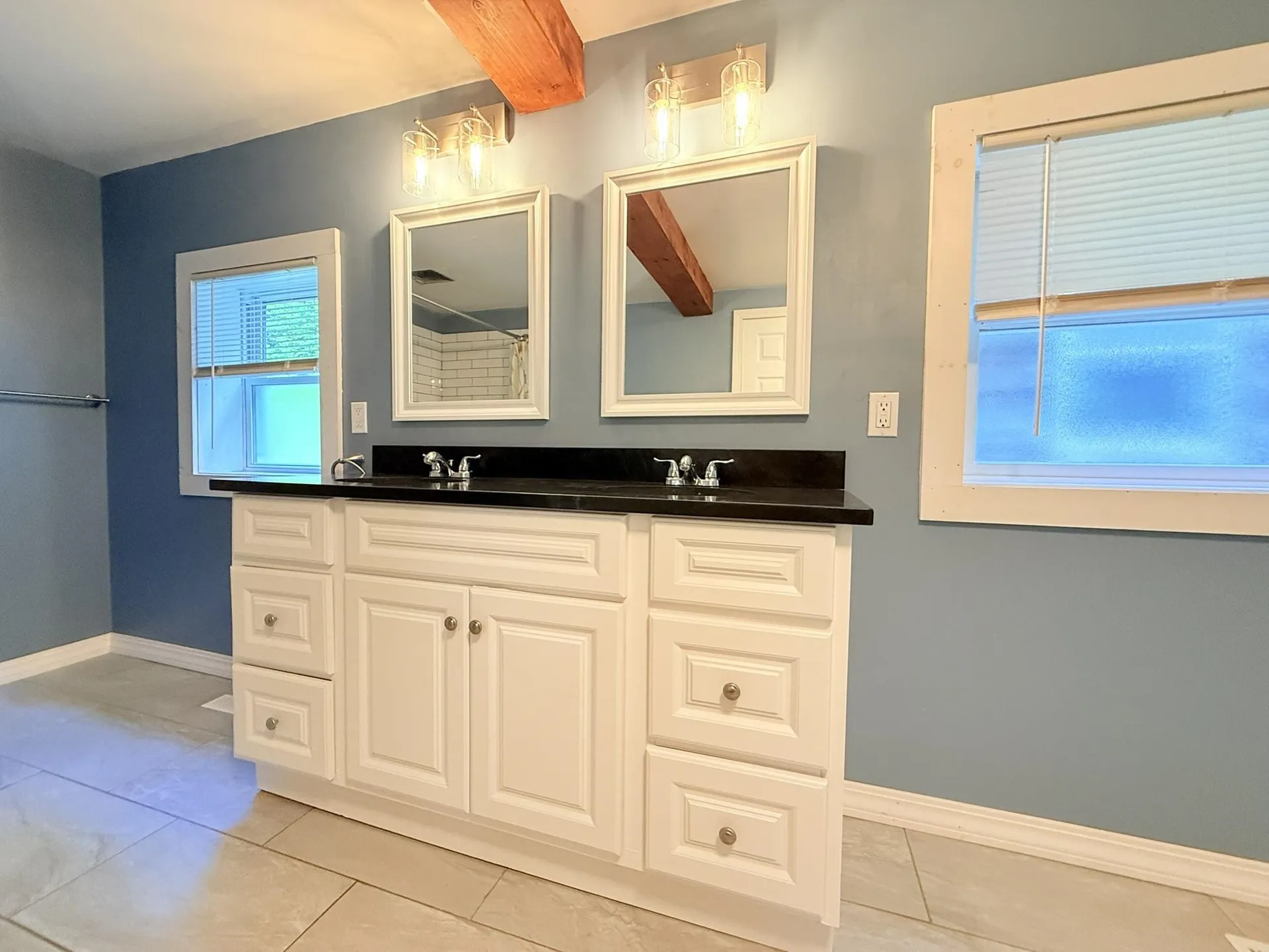 571 Lovers Lane Road Charlestown NH 03603