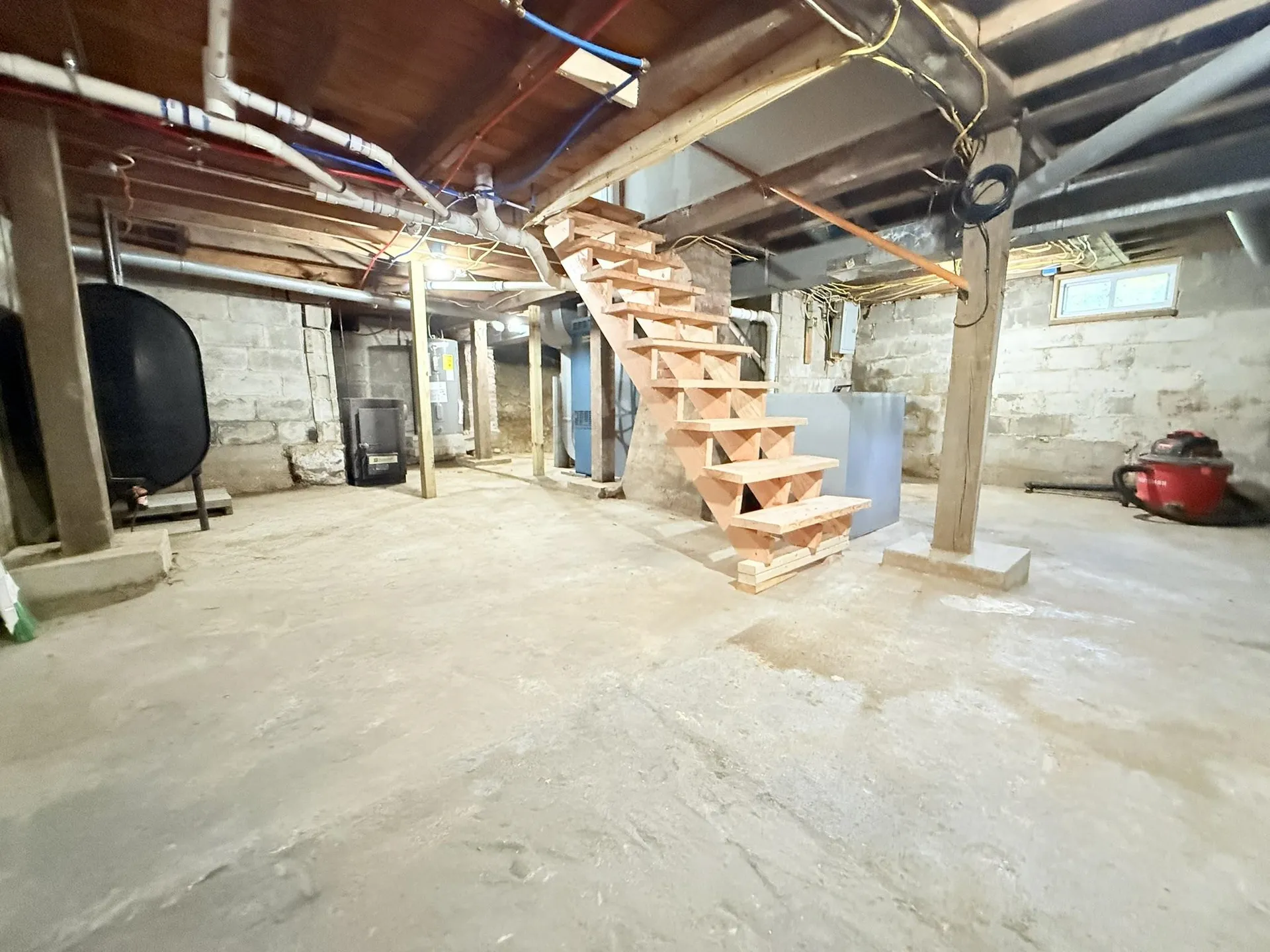 571 Lovers Lane Road Charlestown NH 03603