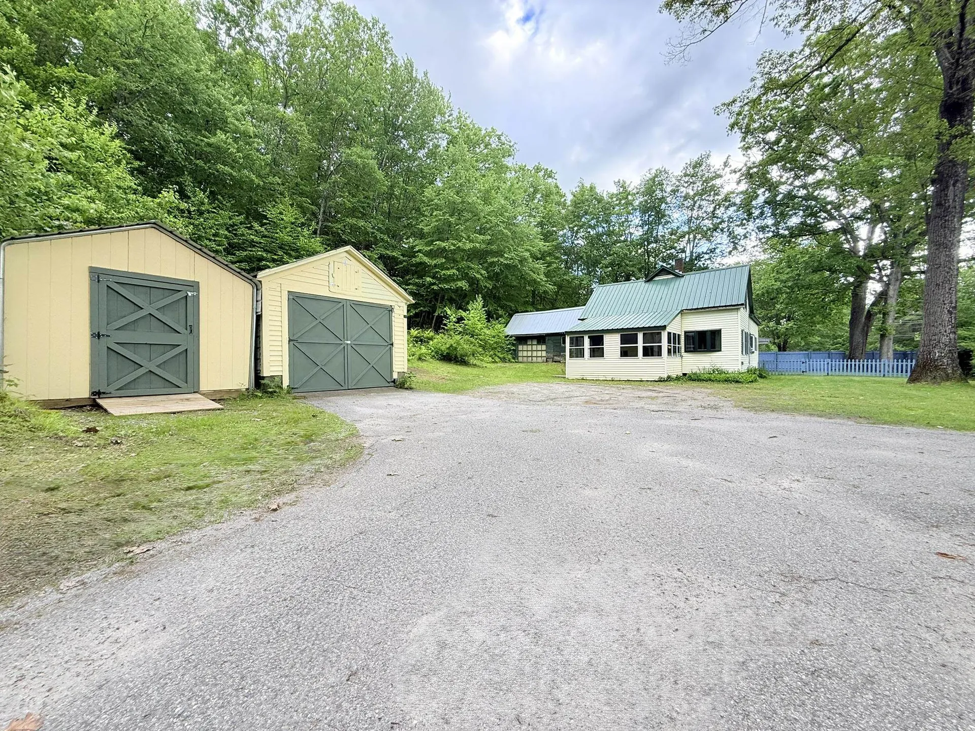 571 Lovers Lane Road Charlestown NH 03603
