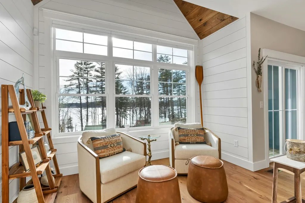 60 White Oaks Road Laconia NH 03246