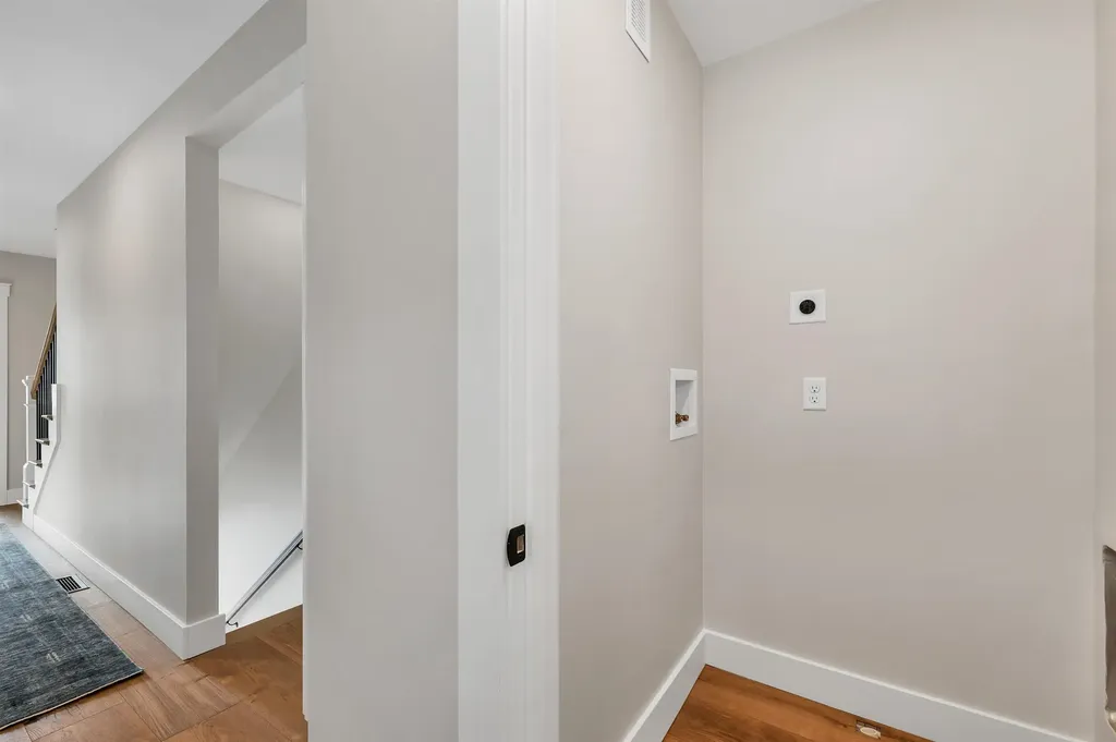 60 White Oaks Road Laconia NH 03246