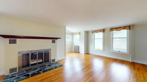 427 E Main Street Middlebury VT 05753