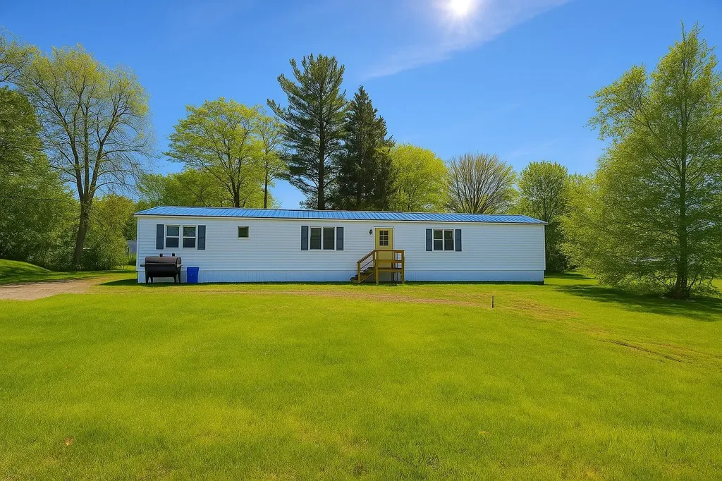 41 Crow Hill Street Northumberland NH 03582