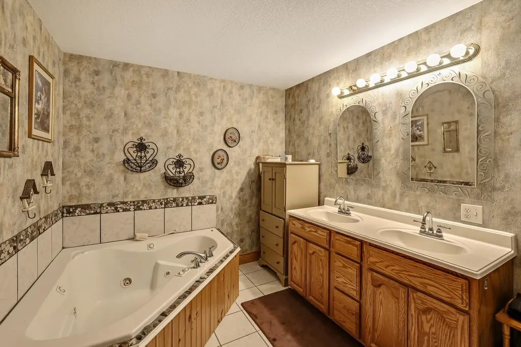 1619 Duck Pond Road Barton VT 05822