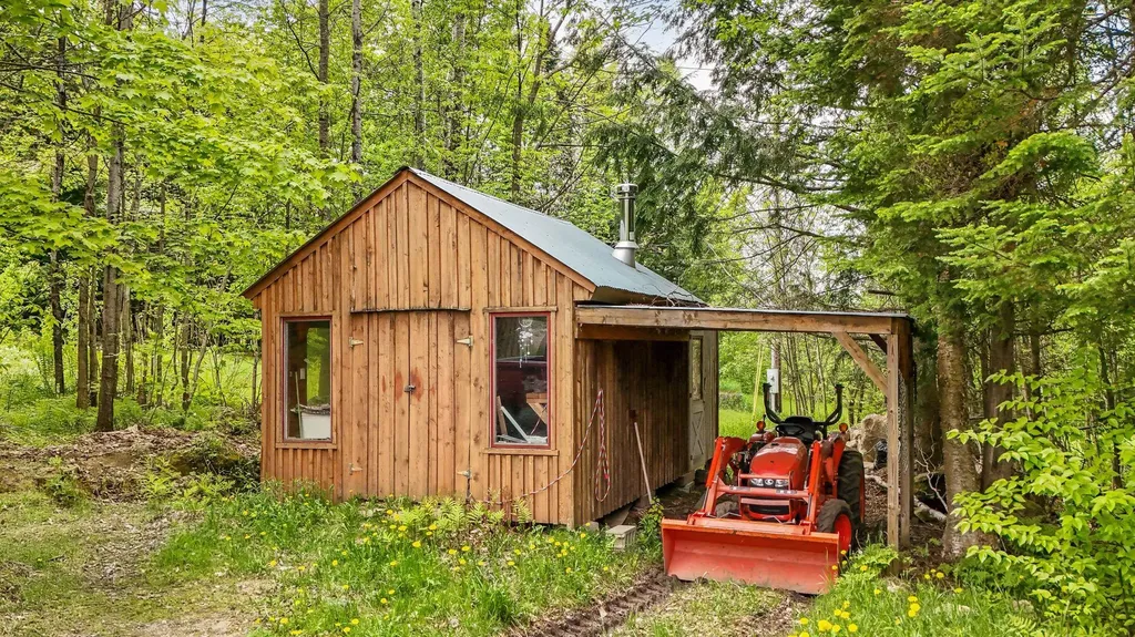 1619 Duck Pond Road Barton VT 05822