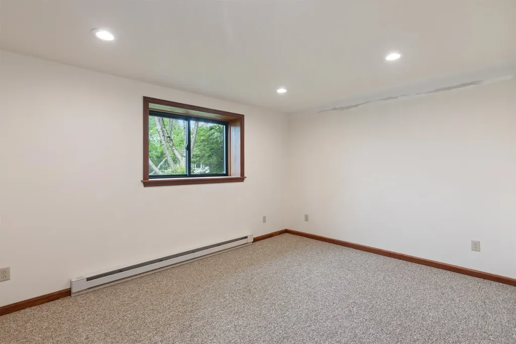 15 Spring Hollow Lane Barre Town VT 05641