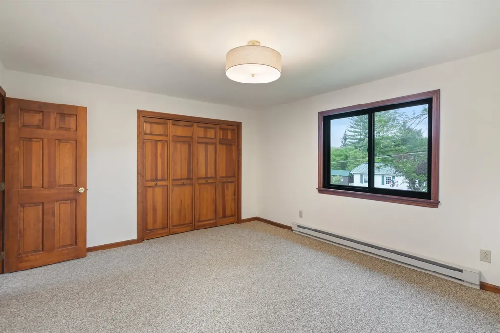 15 Spring Hollow Lane Barre Town VT 05641