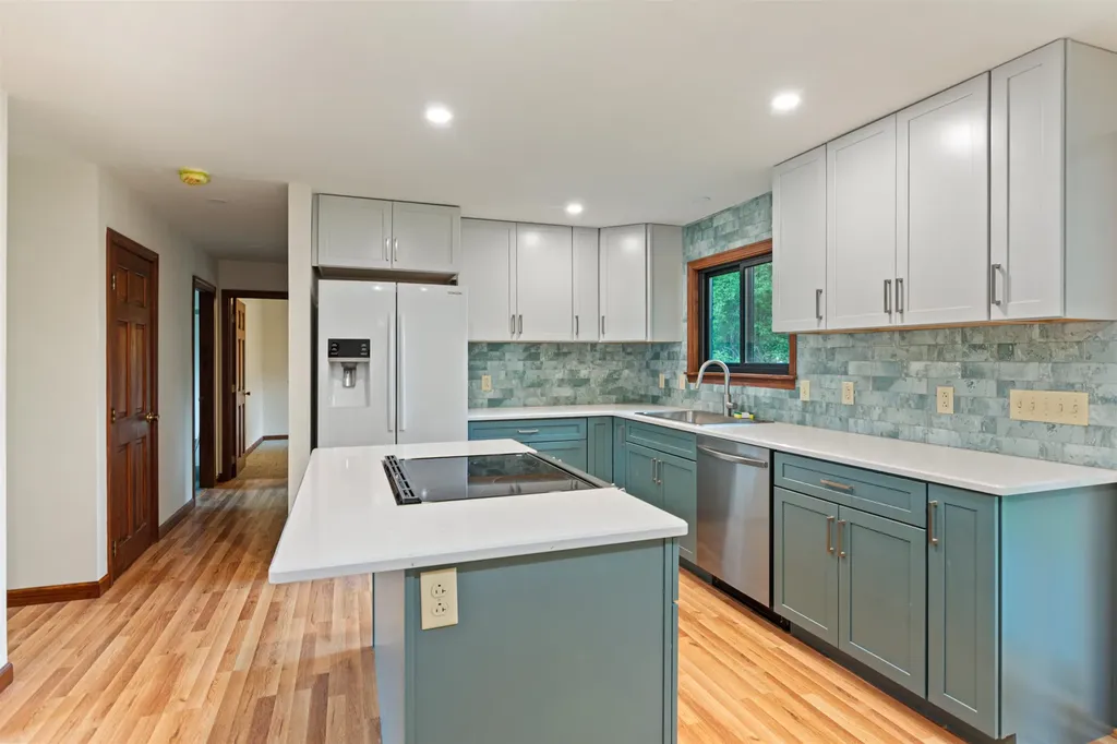 15 Spring Hollow Lane Barre Town VT 05641