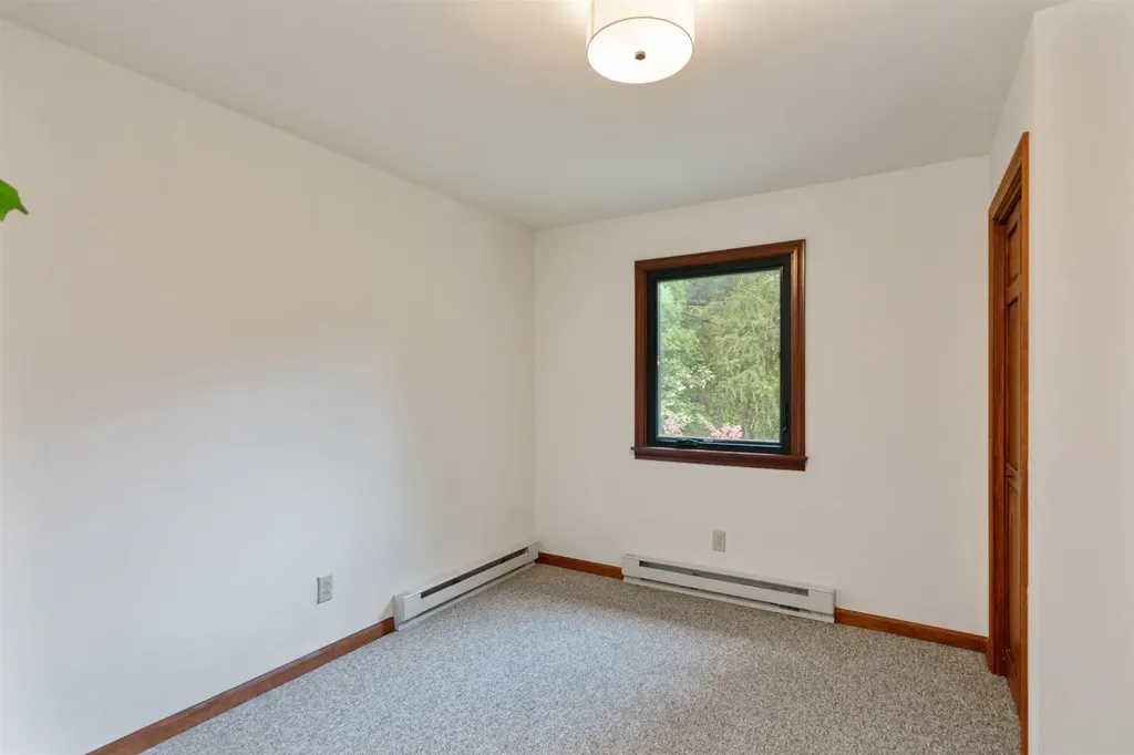 15 Spring Hollow Lane Barre Town VT 05641