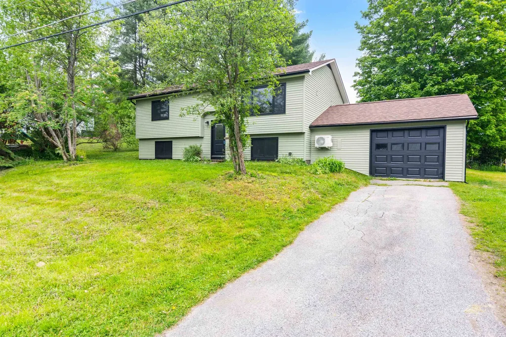 15 Spring Hollow Lane Barre Town VT 05641