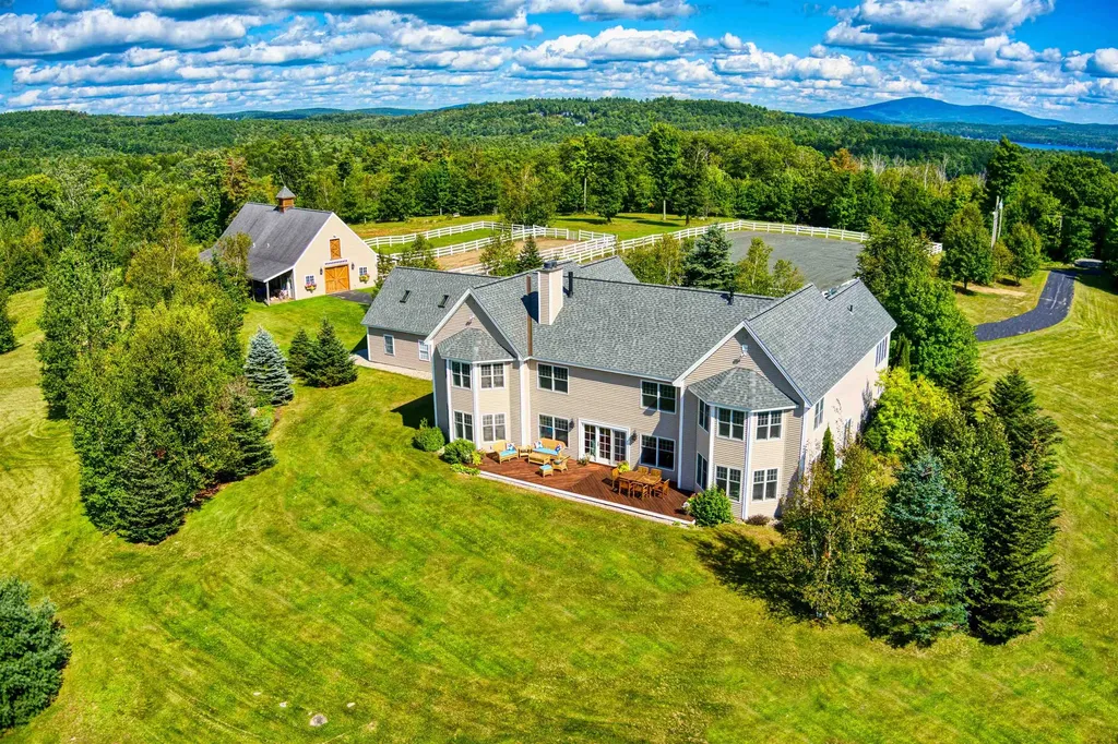 367 North Road Sunapee NH 03782