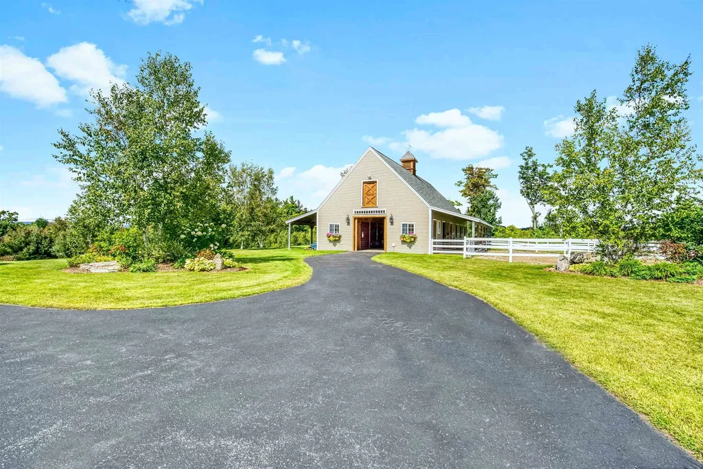 367 North Road Sunapee NH 03782