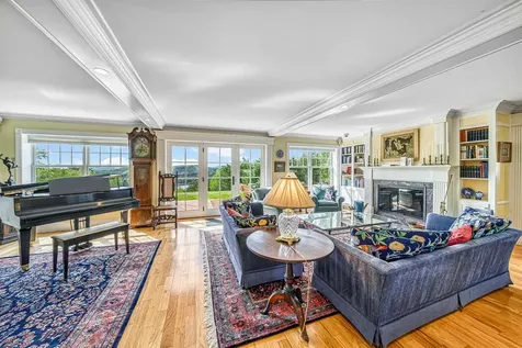 367 North Road Sunapee NH 03782