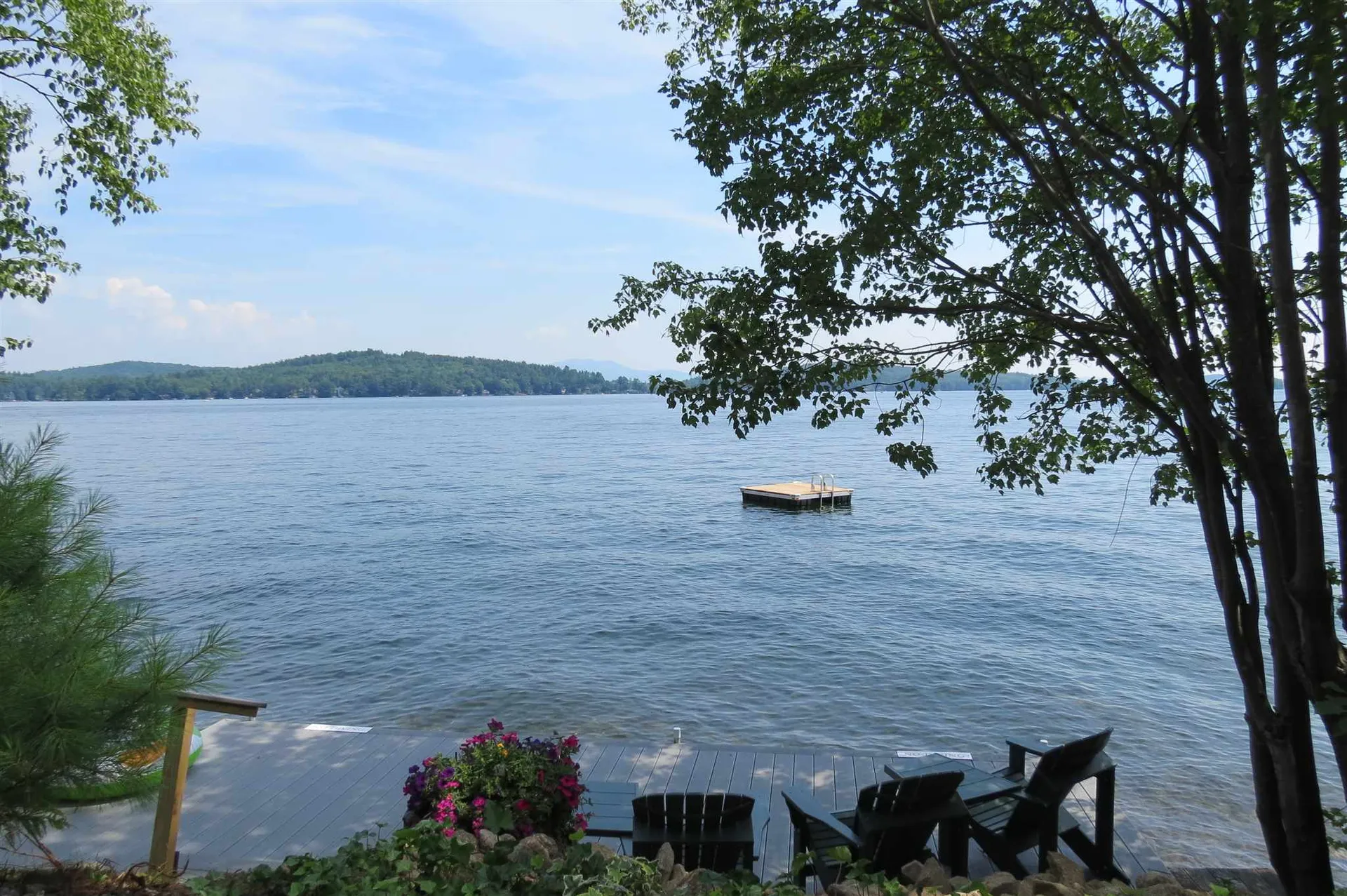 17 Skippers Court Laconia NH 03246