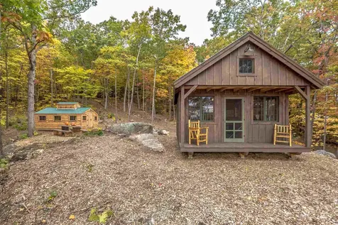 17 Skippers Court Laconia NH 03246