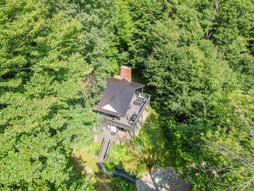 25 Hilltop Drive Newbury NH 03255