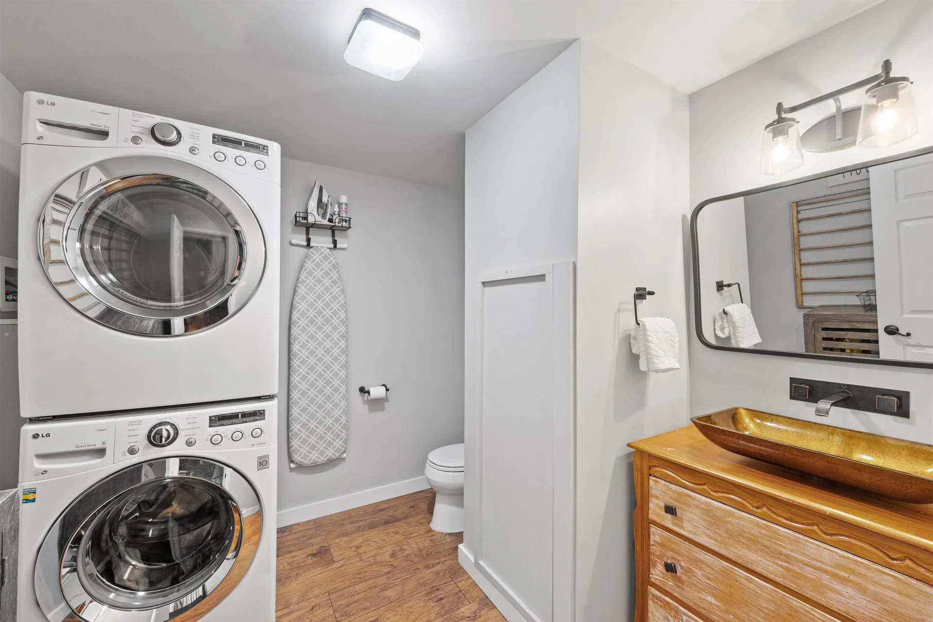 25 Hilltop Drive Newbury NH 03255