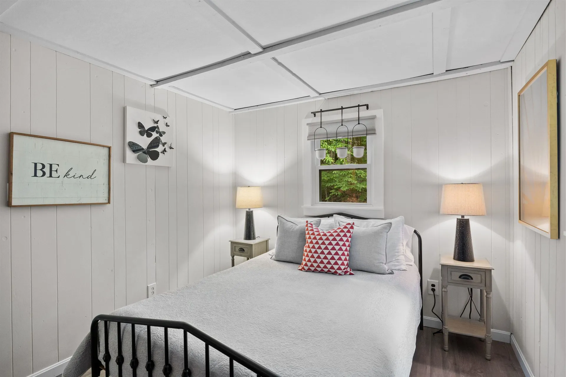 25 Hilltop Drive Newbury NH 03255