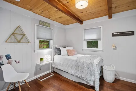 25 Hilltop Drive Newbury NH 03255