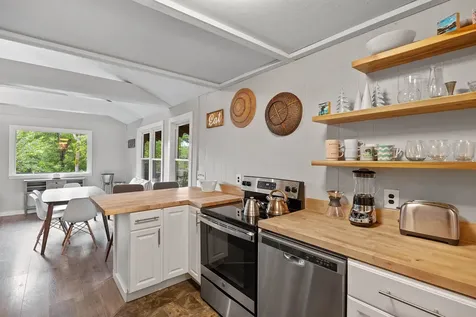 25 Hilltop Drive Newbury NH 03255