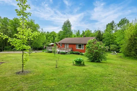 2016 Hinman Settler Road Derby VT 05855