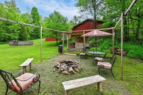 2016 Hinman Settler Road Derby VT 05855