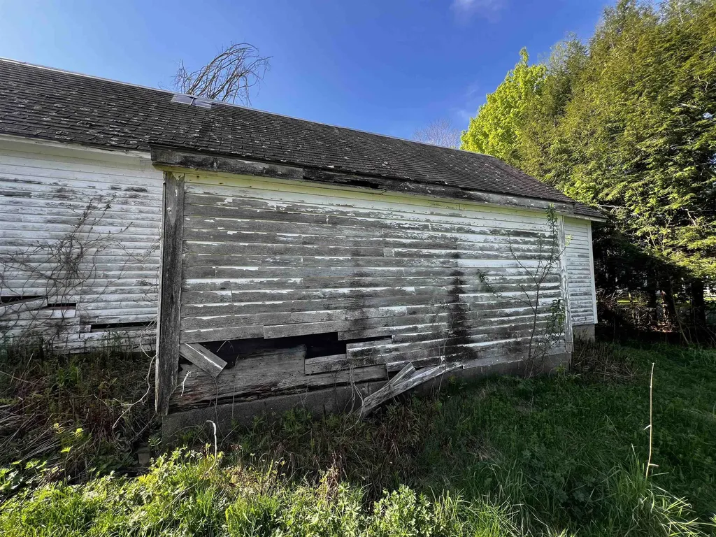 19 Lime Kiln Road Haverhill NH 03780