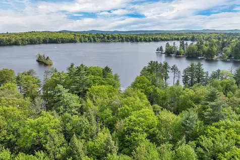 22 Shore Drive Middleton NH 03887