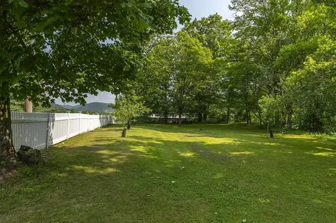 100 Pomfret Road Woodstock VT 05091