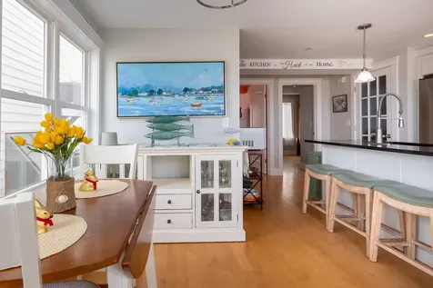 8 Haverhill Avenue Hampton NH 03842