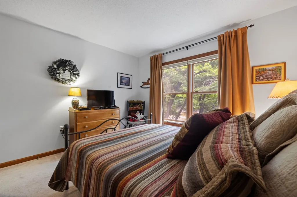 34 Penstock Road Lincoln NH 03251