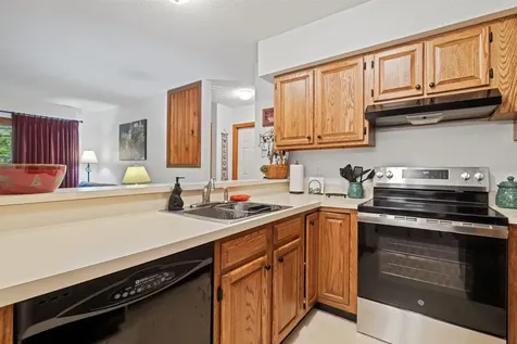 34 Penstock Road Lincoln NH 03251