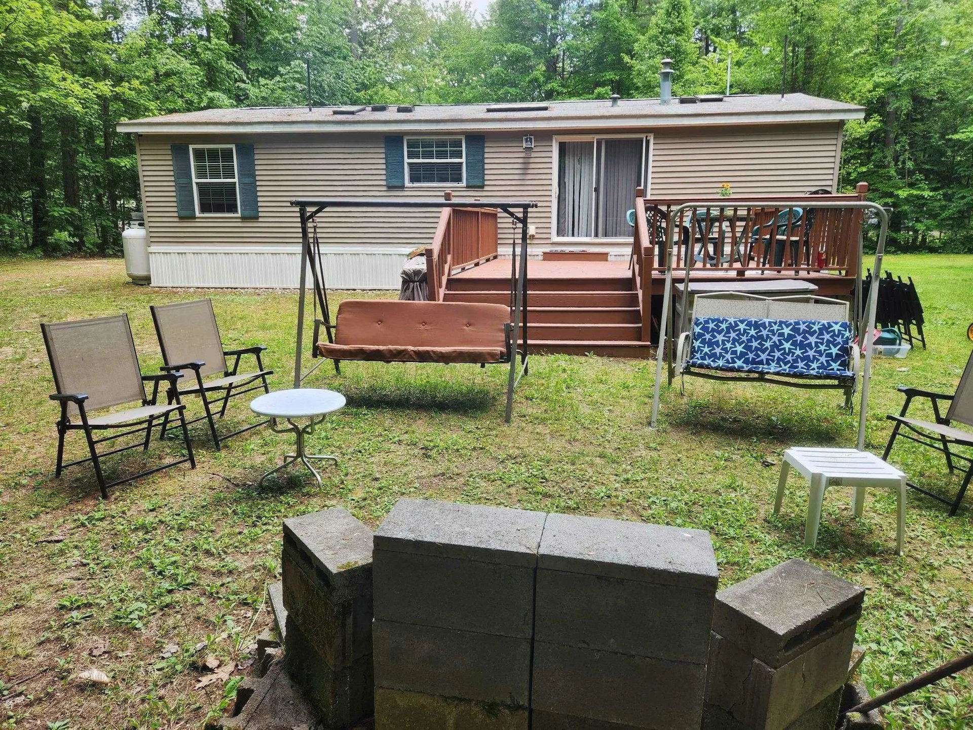 29 Fox Run Lane Rumney NH 03266