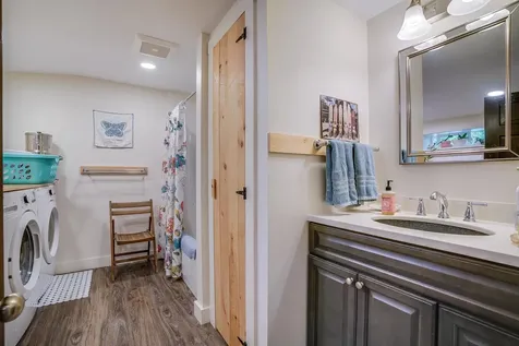 253 & 290e French Road Henniker NH 03242