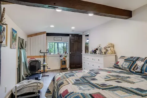 253 & 290e French Road Henniker NH 03242