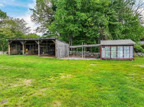 253 & 290e French Road Henniker NH 03242