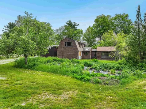 253 & 290e French Road Henniker NH 03242