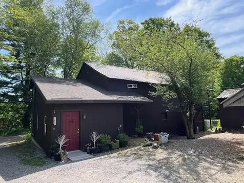 253 & 290e French Road Henniker NH 03242