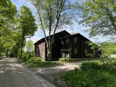 253 & 290e French Road Henniker NH 03242