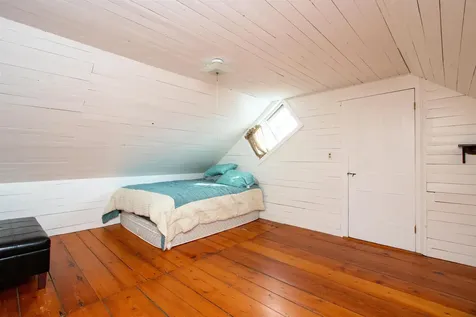 827 Old Cemetery Road Peacham VT 05862